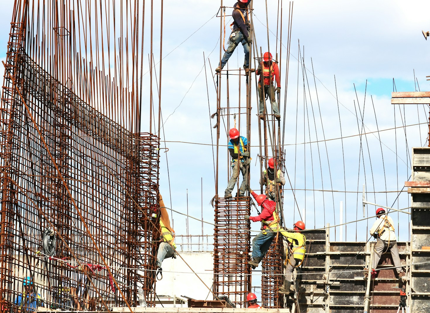 Arquitectos e Ingenieros Confían en Fester